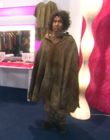 I cannot imagine anyone looking good in this