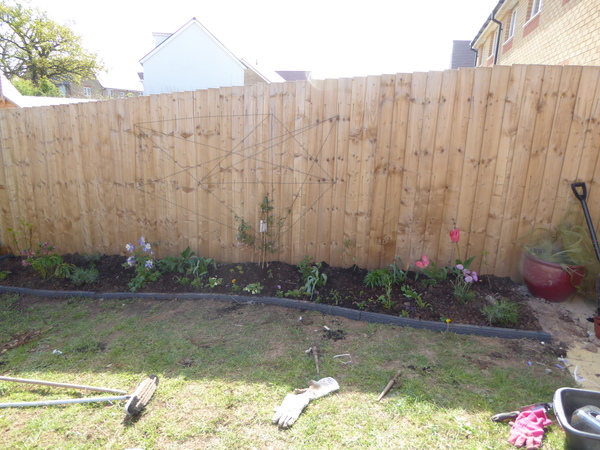 Frugaleers saving and chatting through April