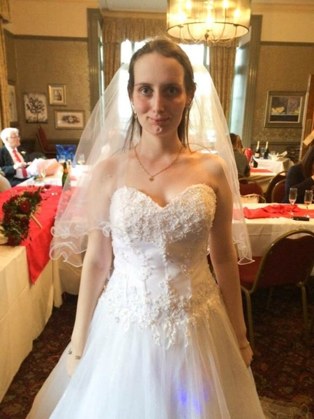WIBU to wear my original dress to my registry office wedding