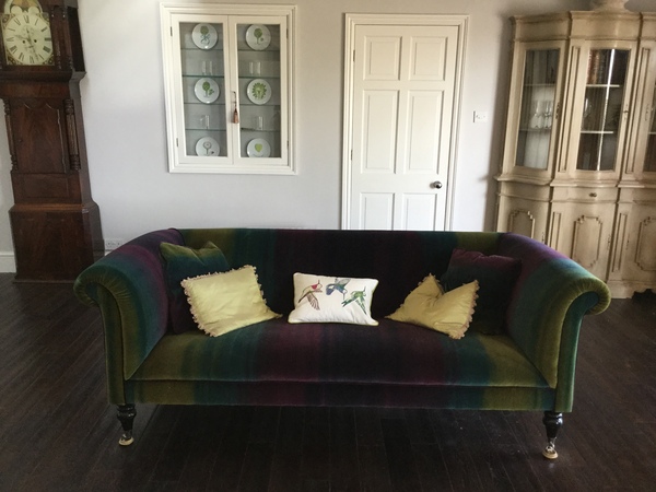 Please help me choose a wall colour...