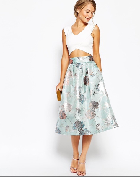 Could I wear this white skirt to a wedding?