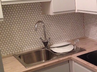 White tiles with dark grout. Anyone done this?