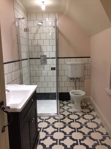 White tiles with dark grout. Anyone done this?