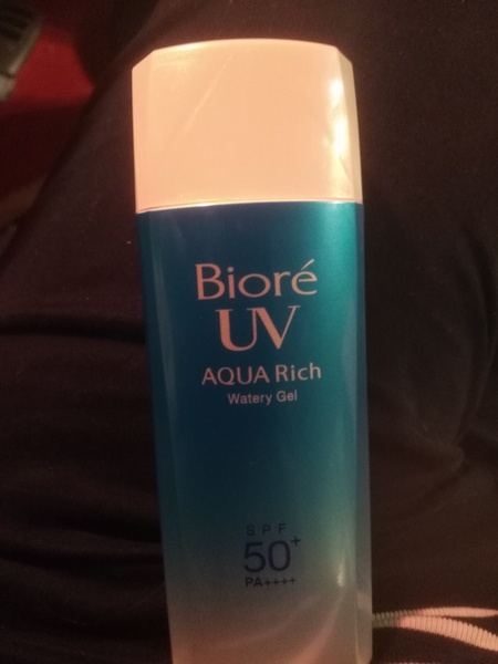 My Bioré SPF 50+ has arrived & I am confused!