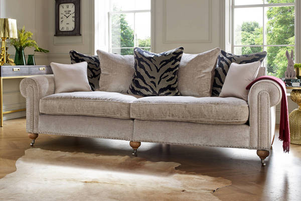 To think these sofas are ugly?