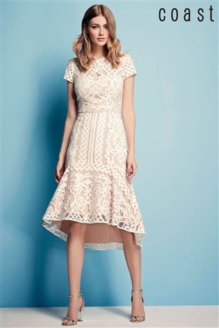 Is this dress suitable for a wedding?