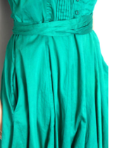Will this emerald dress suit cool-toned?