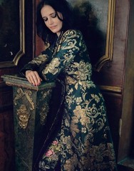 I don't want to look expensive thread. I like colour, prints and comfortable quirky stuff.