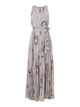 Help me dress for this wedding!