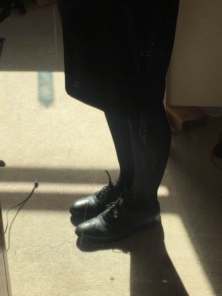 Very dull shoe question - people with low boredom thresholds required