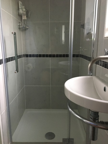 tell me what's wrong with having to walk through en-suite to get to brdrokm