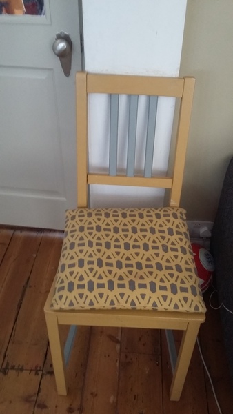 What colour is your lounge?