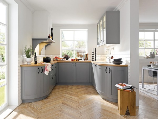 Help with kitchen cabinets. Looking to immitate deVOL.