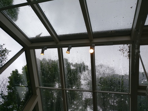 Where can I buy a kitchen light that doesn't look like some 90s effort?