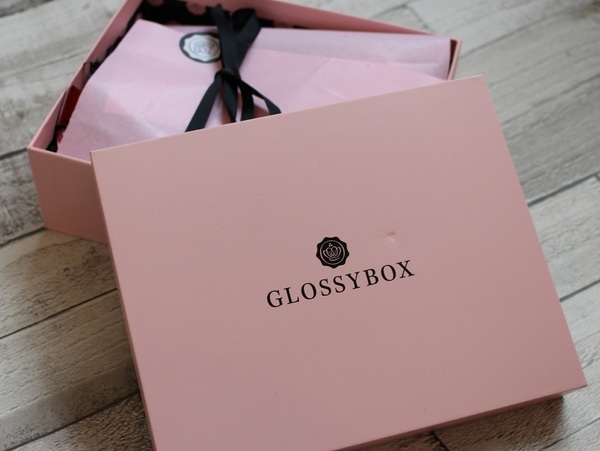 Glossybox April 2017 Review plus offer code