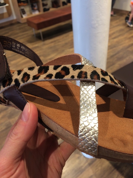 Please help me identify these sandals