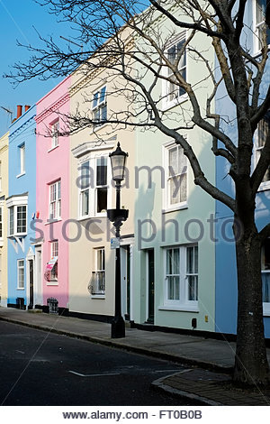 What colour to paint my house so it works with the neighbours?