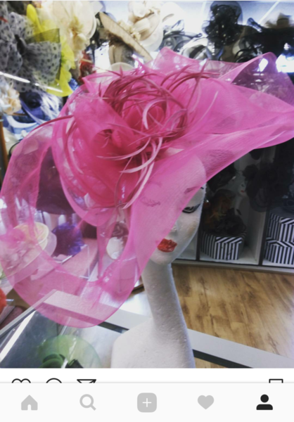 Has wearing a fascinator for wedding guests had it's day now?