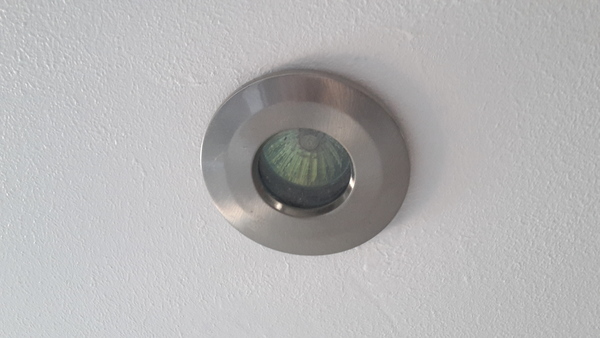 Can someone please tell me how to change this light bulb
