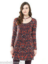 I don't want to look expensive thread. I like colour, prints and comfortable quirky stuff.
