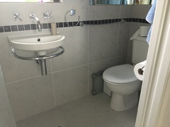 tell me what's wrong with having to walk through en-suite to get to brdrokm