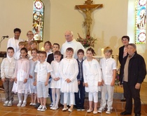 To think that children should west school uniform for their First Holy Communion