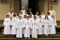 To think that children should west school uniform for their First Holy Communion