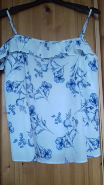 Nice skirt/shorts for this top