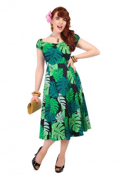 Plus size wedding guest