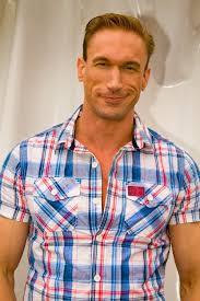 Men's short sleeve shirts