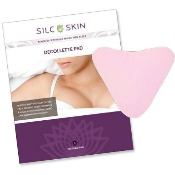 Creases on décolletage