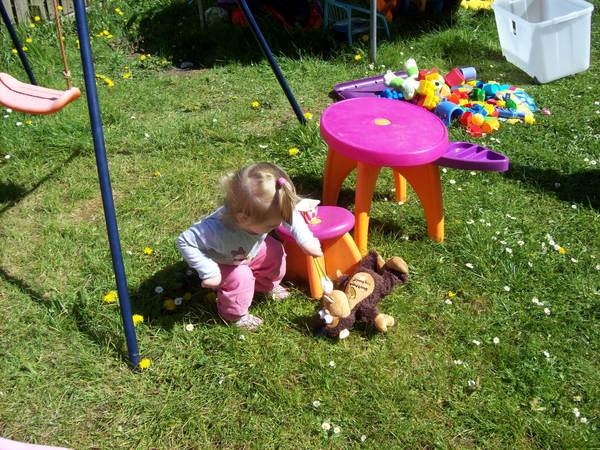 Tell Homebase how you will get your kids in the garden over the summer - £300 voucher to be won! NOW CLOSED