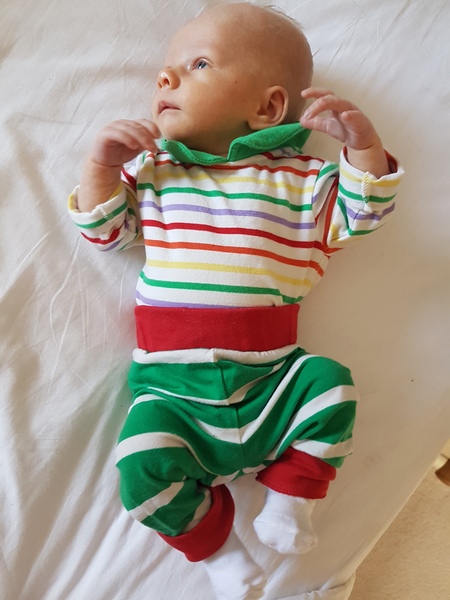 May 2017 #16 Sleep deprivation, mumnesia and first smiles