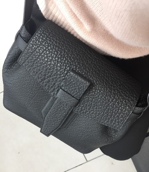 Designer handbag thread. Warning; Not for the faint hearted
