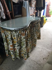 Help me with ideas for this dressing table