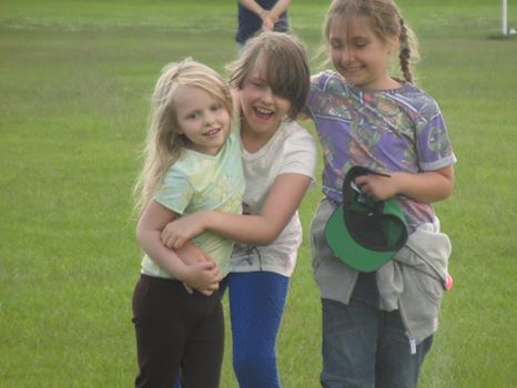 Tell Fairy Non Bio about how you and your DC make friends - win a £300 voucher! NOW CLOSED