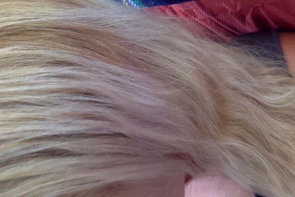 Need as much help as possible RE holographic hair