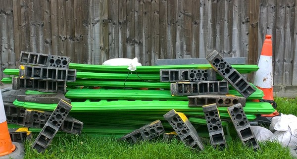 Parking wars - on my own drive !