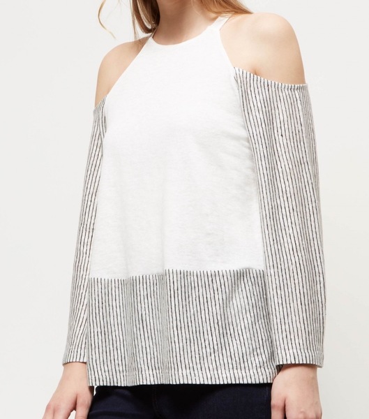 Bra for big boobed and this top?