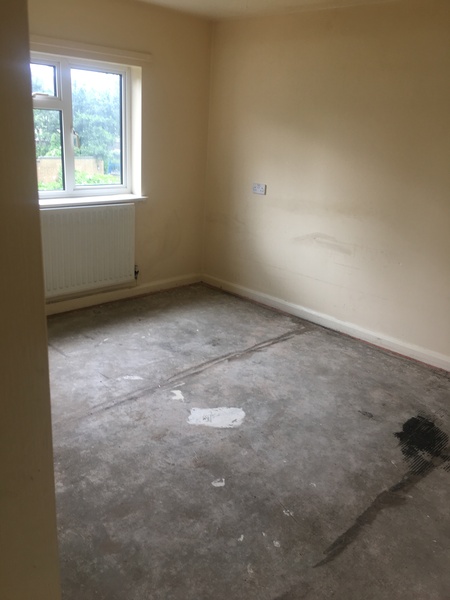 Aibu to think the council should clean your house before you get the keys?