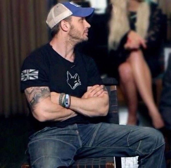 I need a Tom Hardy thread. Who's with me?