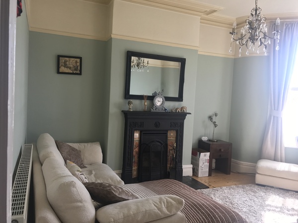What colour for a period house (victorian ) living room?