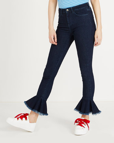 Dear God, these make the Marks and Spencer PINK DRESS look good...