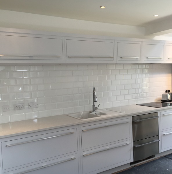 Subway tiles in kitchen - will they look dated?
