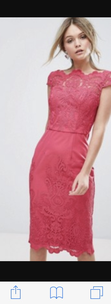 Accesories bright pink dress..