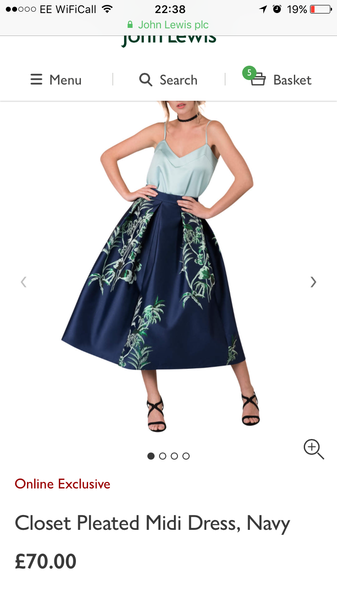 I love this dress.