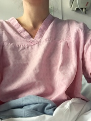 I think somethings happened to the baby and I have to wait until Monday to find out.