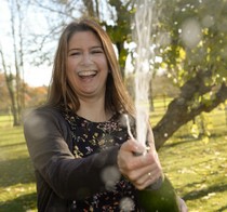 How would you share your lottery winnings? Tell the National Lottery - £300 voucher to be won! NOW CLOSED
