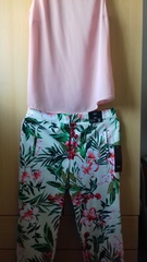 What colour top with these trousers?