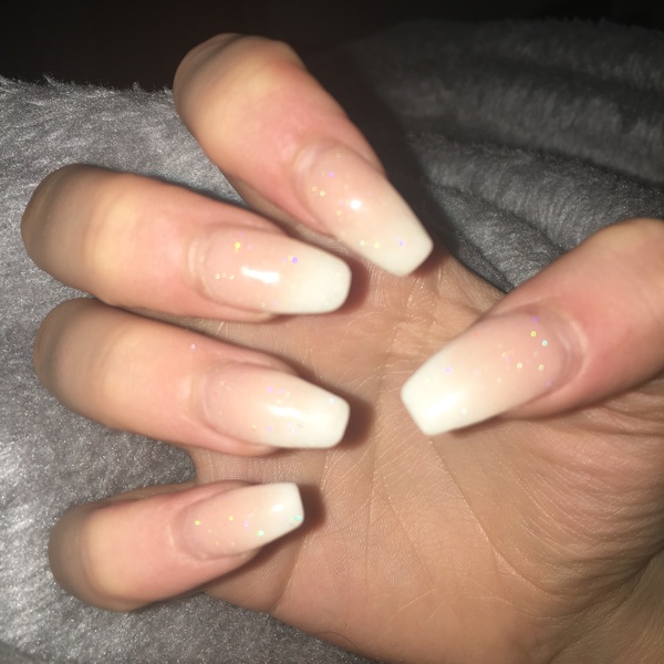 Can I see your nails?
